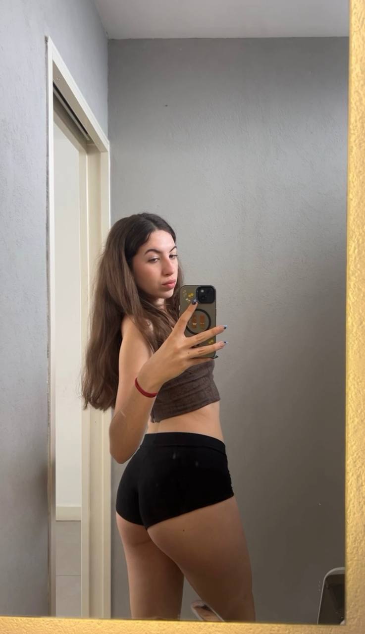 Amber in her underwear in Vishakhapatnam