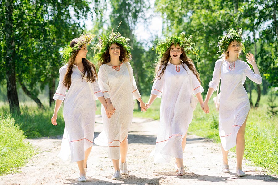 A cozy shot with Slavic girls — straight from Vishakhapatnam